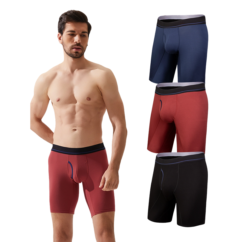 Intimo sportivo da uomo con intimo lungo